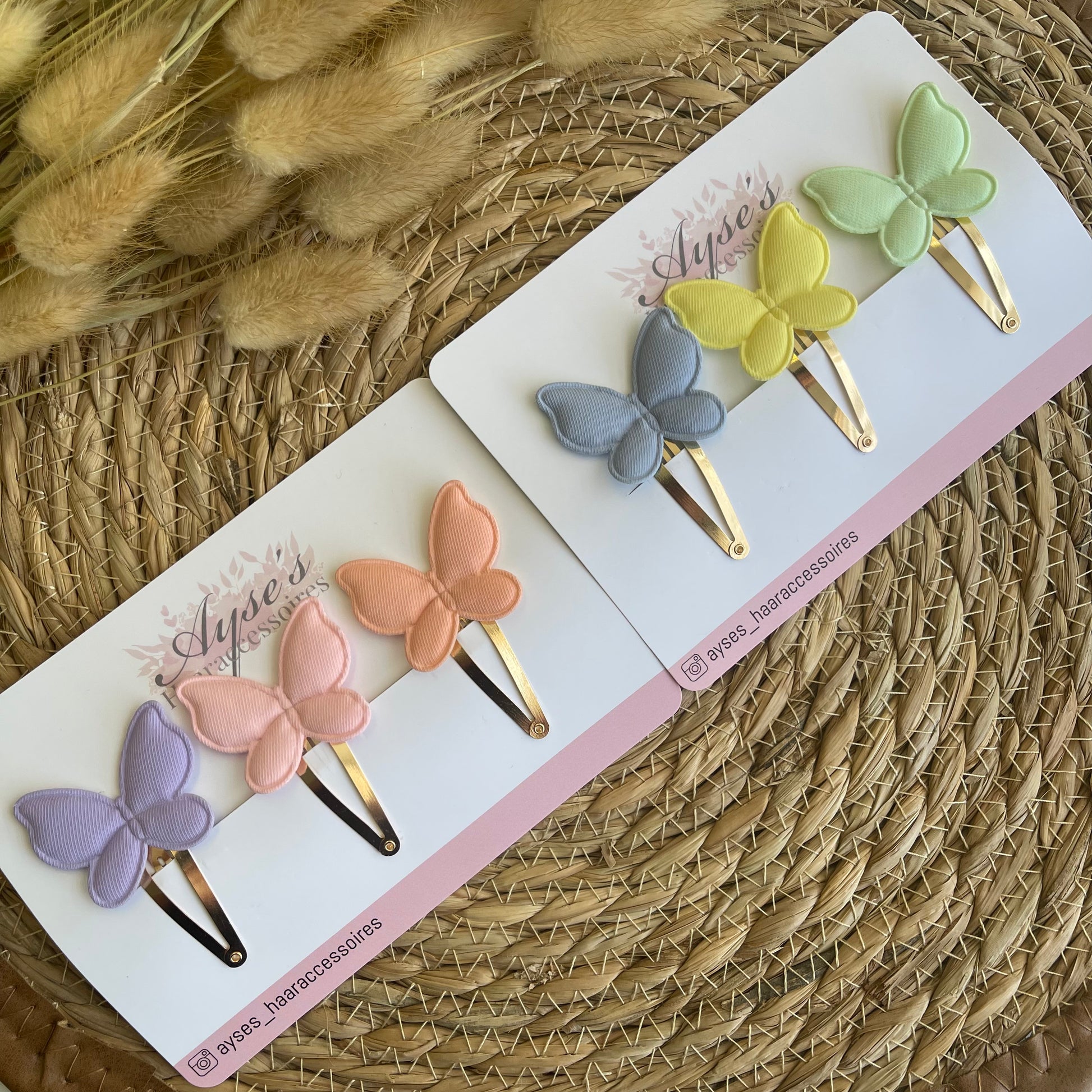 Klikklak clips in pastel kleuren op gouden haarclips